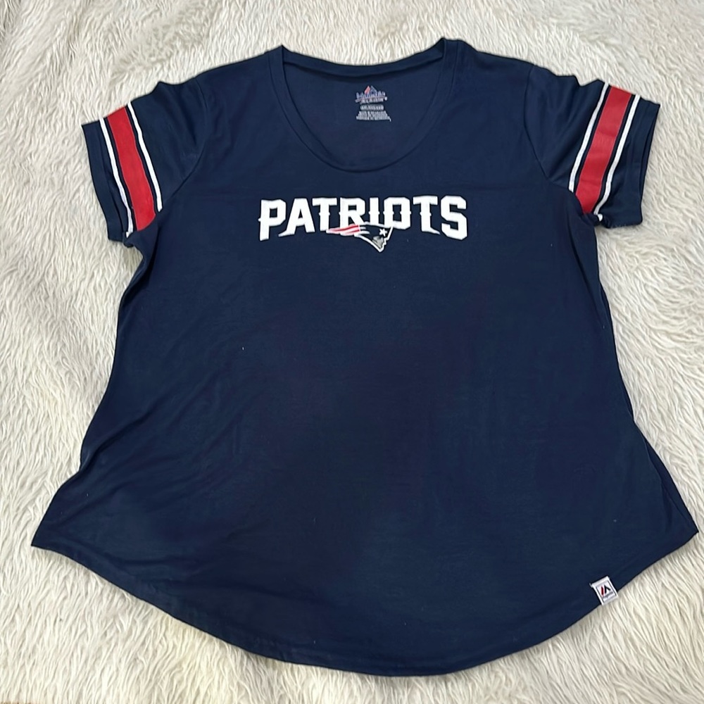 New England patriots blue women’s t shirt size xxl